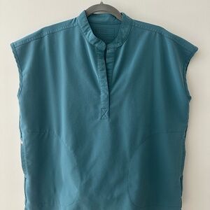 FIGS Hydrogreen Rafaela - Oversized Scrub Top